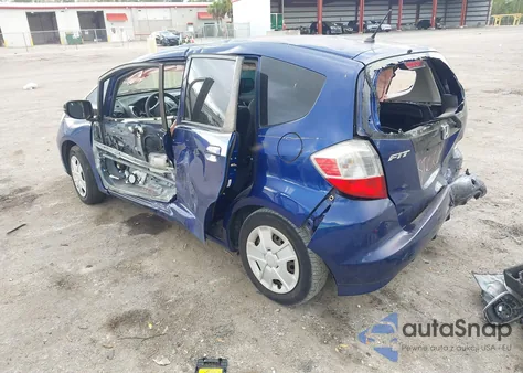 2012 Honda Fit из США, поврежденный, VIN JHMGE8H34CC028527